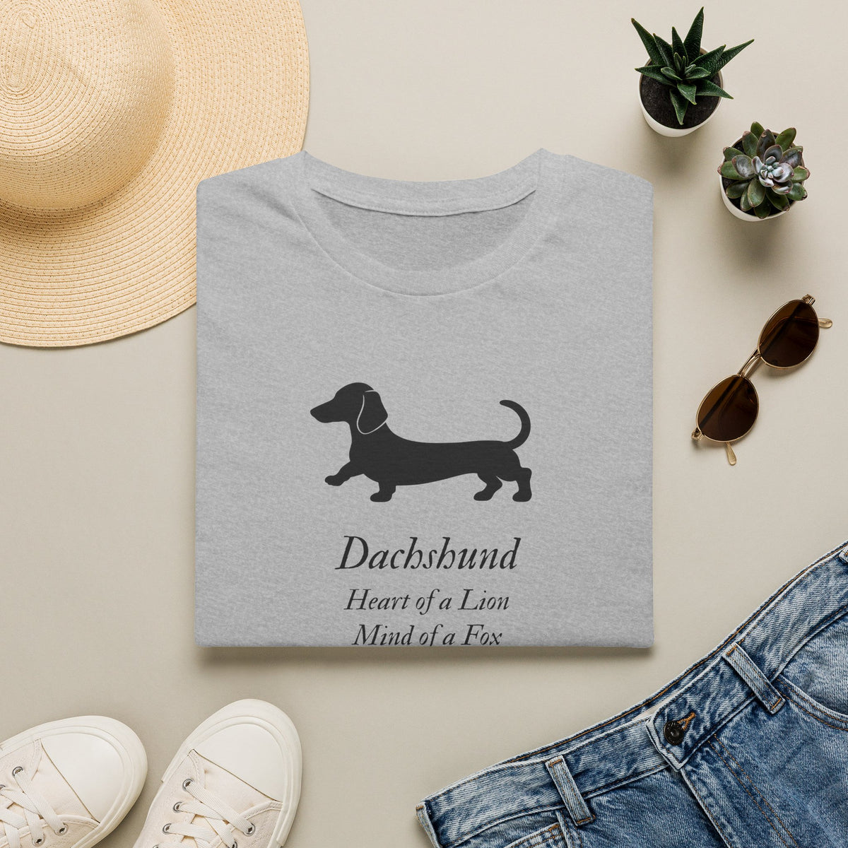 Heart of a Lion - Dachshund – Supersoft Unisex T-Shirt