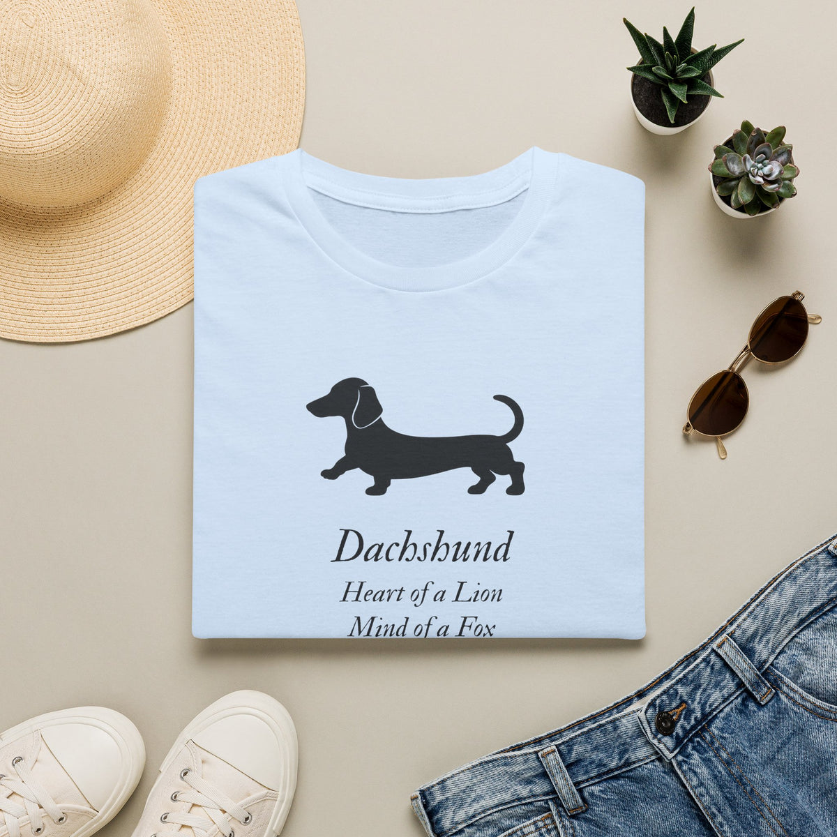 Heart of a Lion - Dachshund – Supersoft Unisex T-Shirt