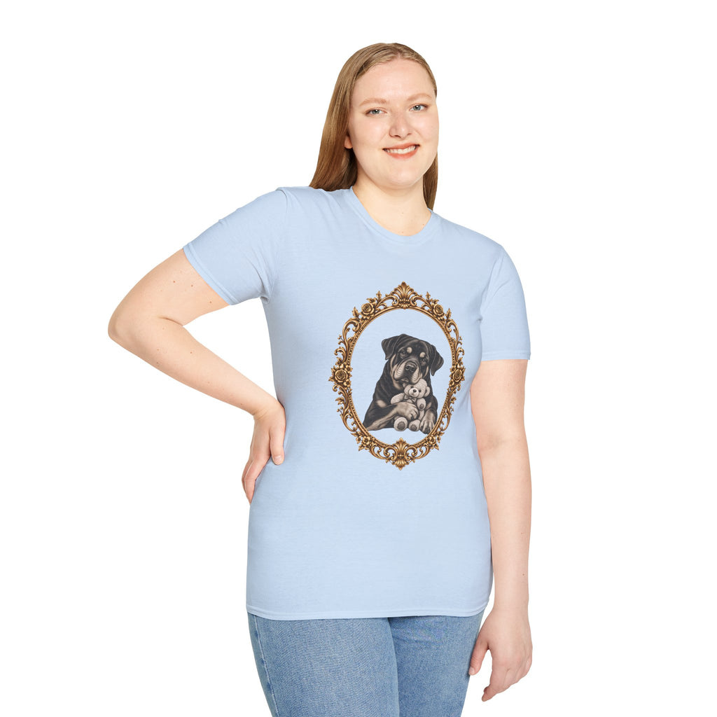 The Gentle Giant – Rottweiler & Teddy Bear - Supersoft Unisex T-shirt