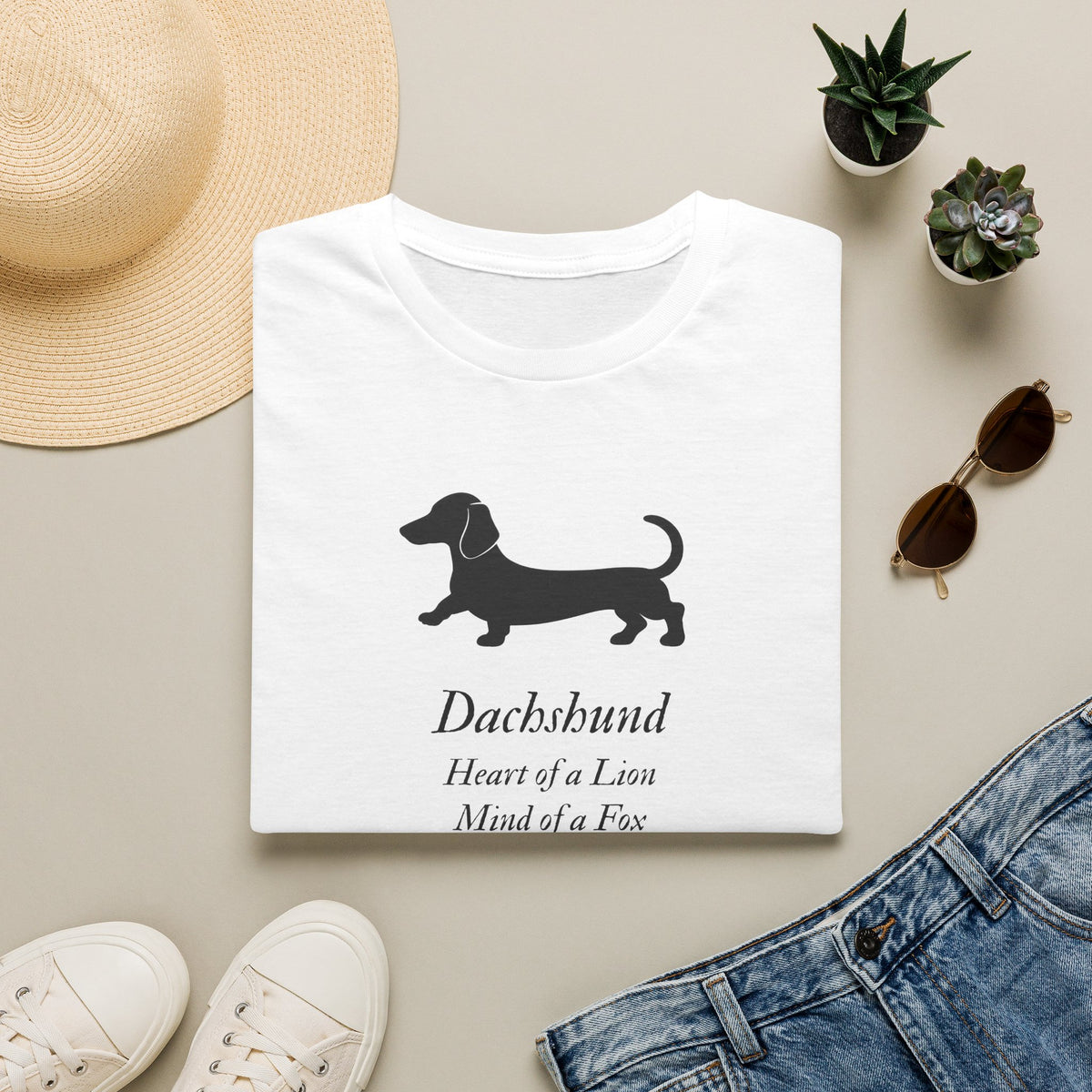 Heart of a Lion - Dachshund – Supersoft Unisex T-Shirt