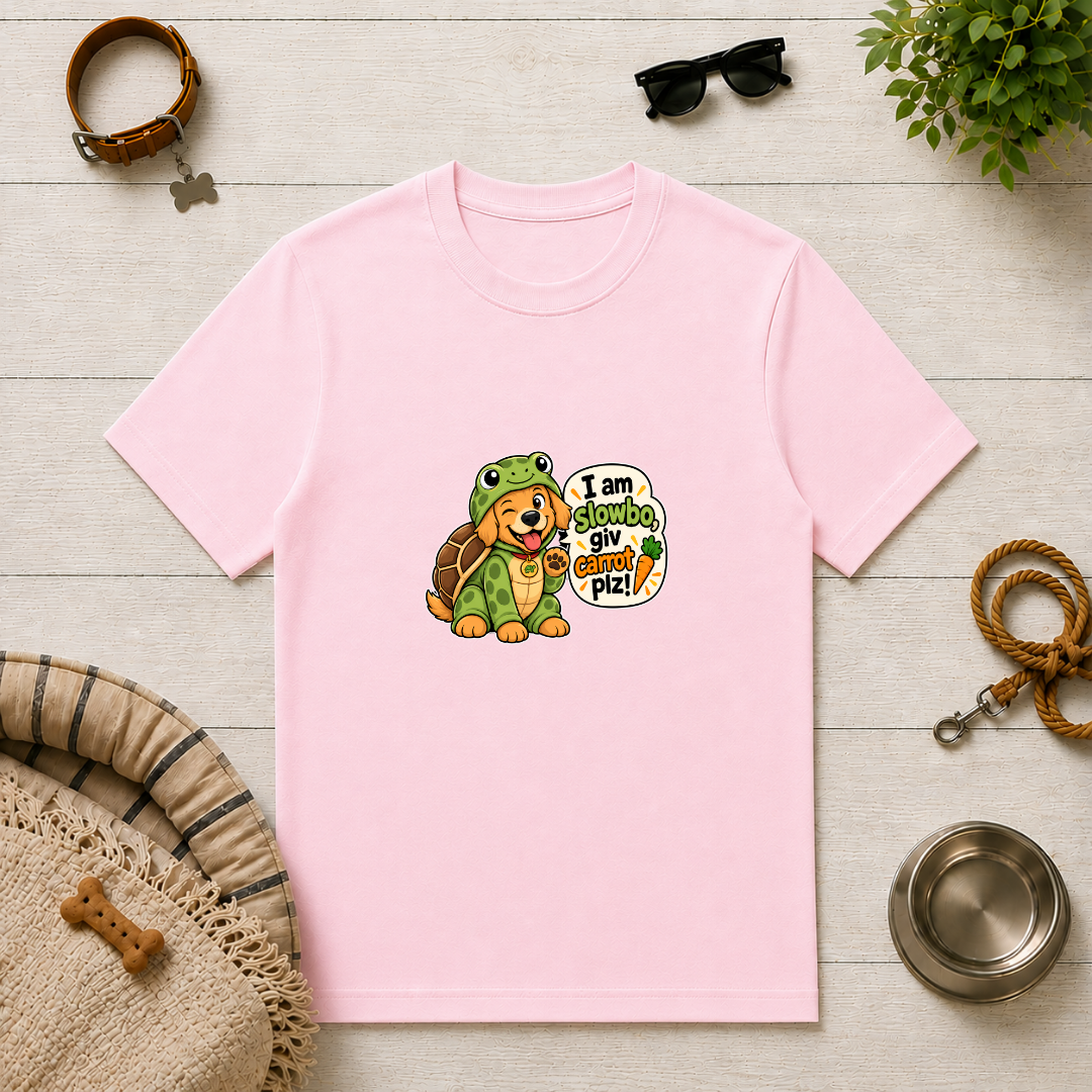 I Am Slowbo, Giv Carrot Plz! - Unisex T-Shirt
