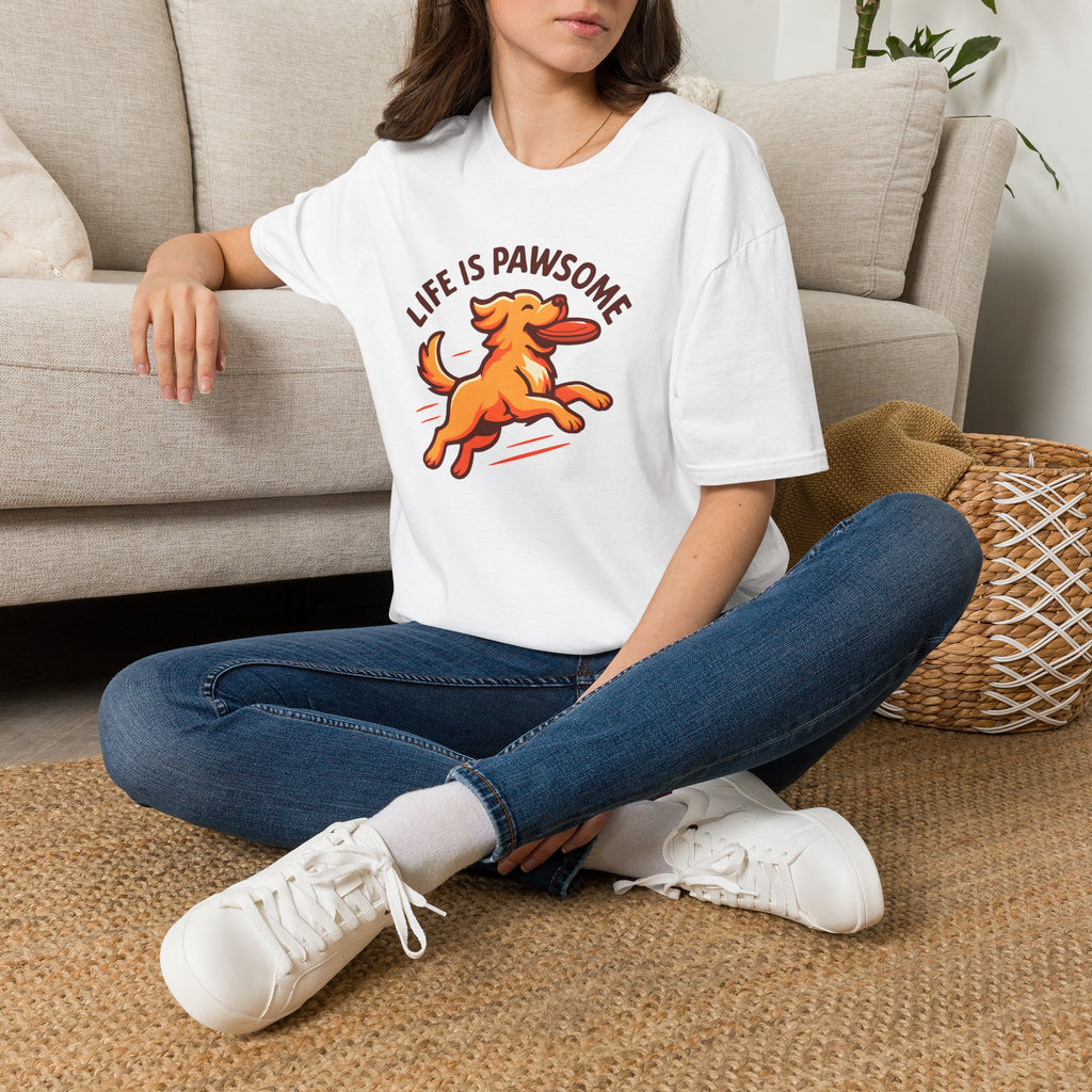 Life Is Pawsome - Frisbee Dog –  Supersoft Unisex T-Shirt
